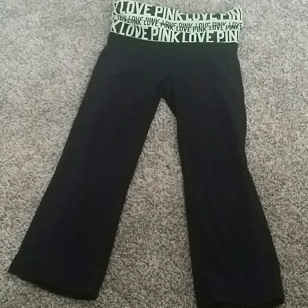 Pink Black Capri